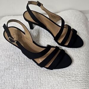 7.5M Naturalizer Women's Black Fabric Strappy Taimi Dress Heels Sandals